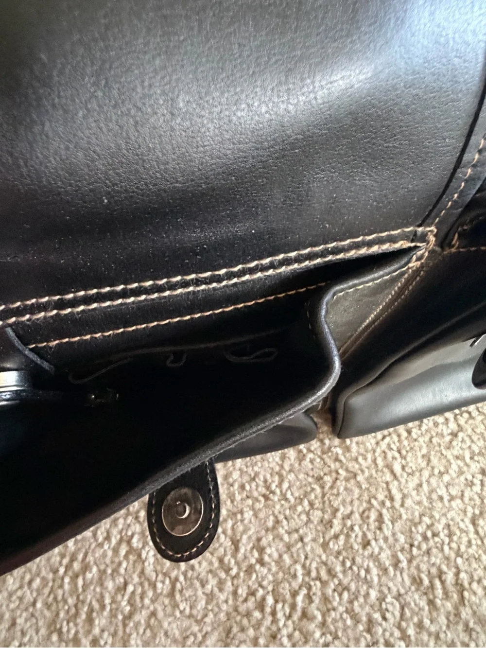 Barantani Shiny Leather Messenger Bag Laptop Attaché with Front Pockets